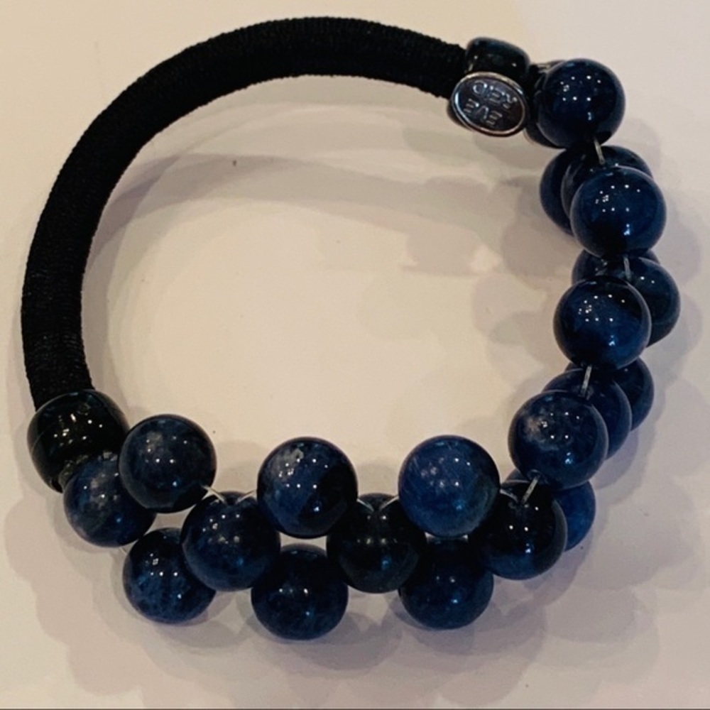 Eve Reid natural stone quality hair tie